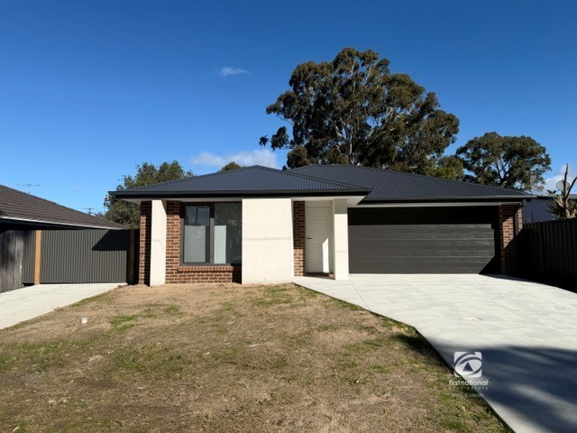 2/63 KING ST, PAYNESVILLE, VIC 3880
