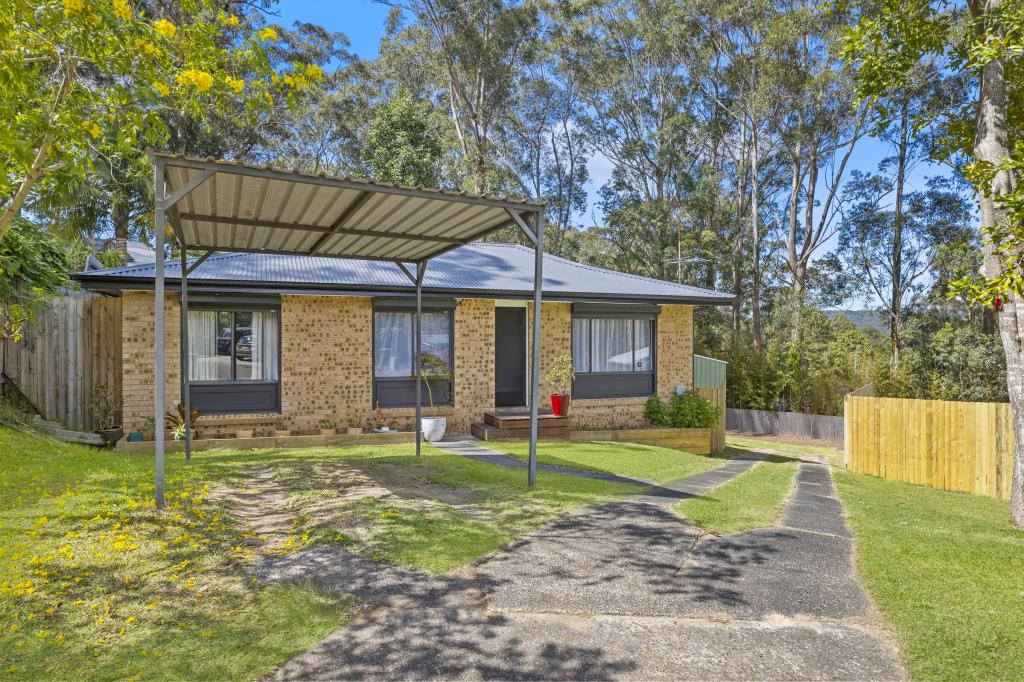 18 Holland Cl, Springfield, NSW 2250