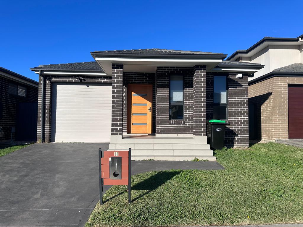 33 Bonnie Rock Rd, Austral, NSW 2179