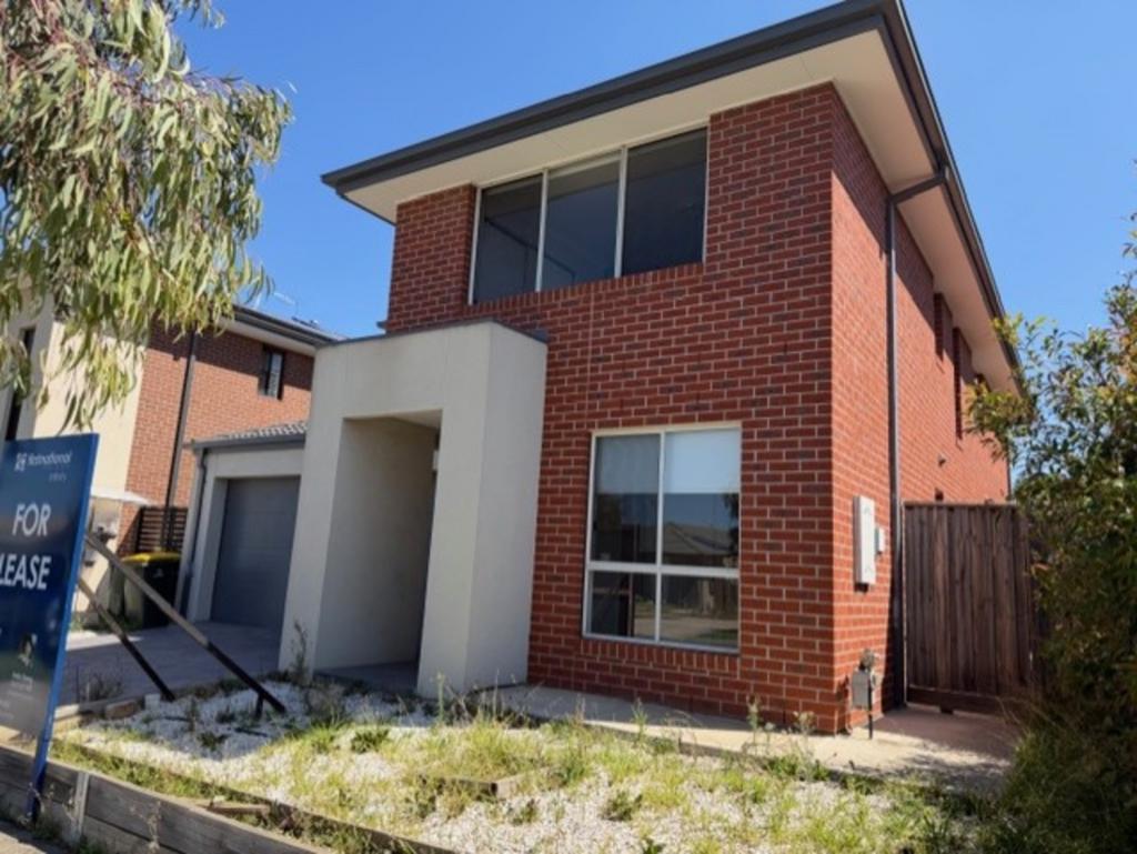 23 Bensonhurst Pde, Point Cook, VIC 3030