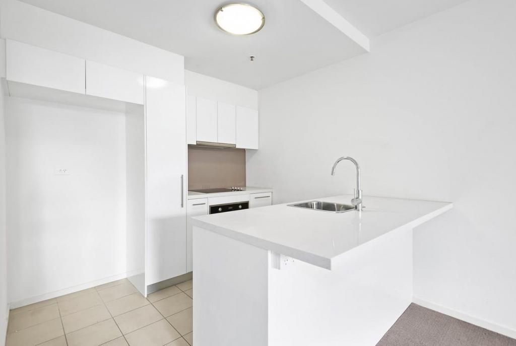 111/1 Duggan St, Brunswick West, VIC 3055