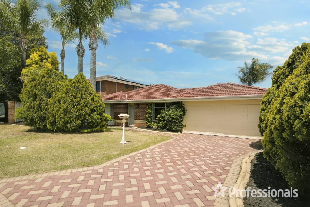 85 Ullinger Loop, Marangaroo, WA 6064