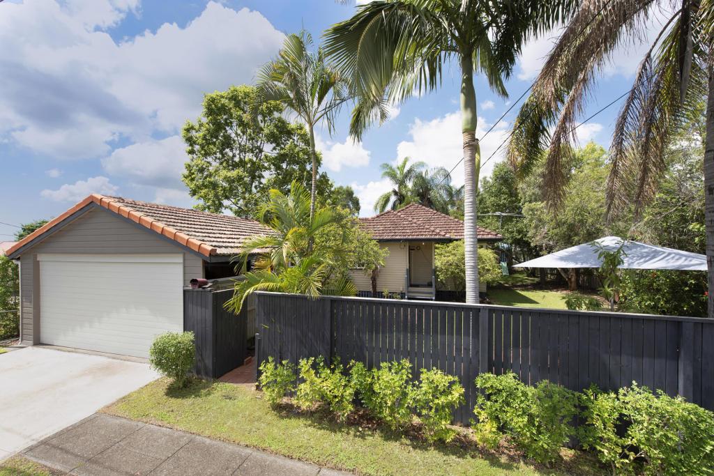 64 Summerville St, Carina Heights, QLD 4152