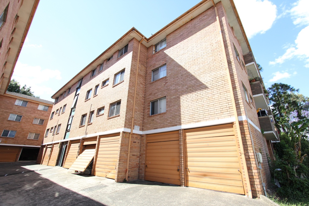 8/17-19 Speed St, Liverpool, NSW 2170