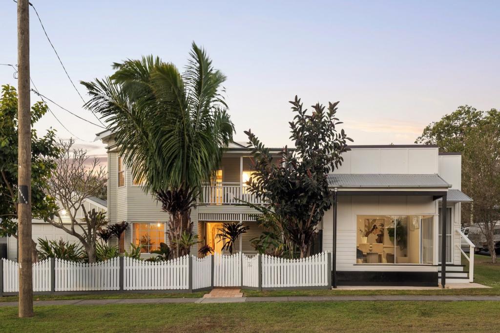 72 Valaria Ave, Seven Hills, QLD 4170