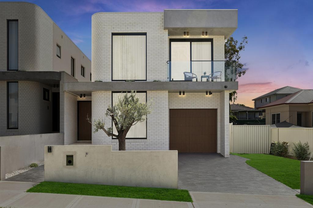 26 Whiting St, Regents Park, NSW 2143