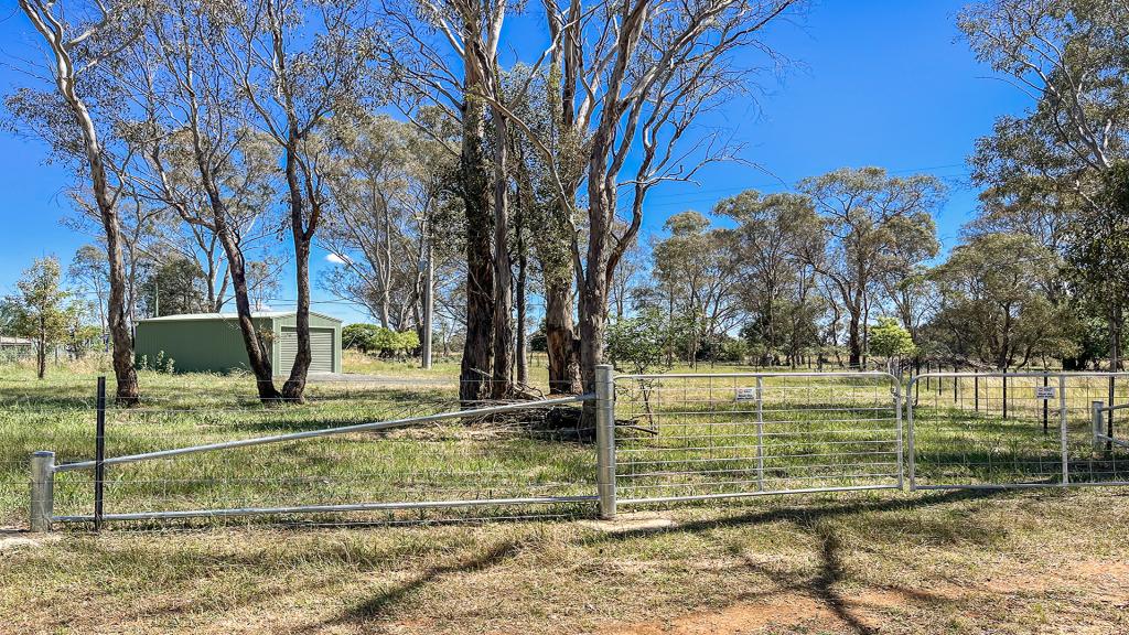 4 Happy Valley Rd, Gulgong, NSW 2852