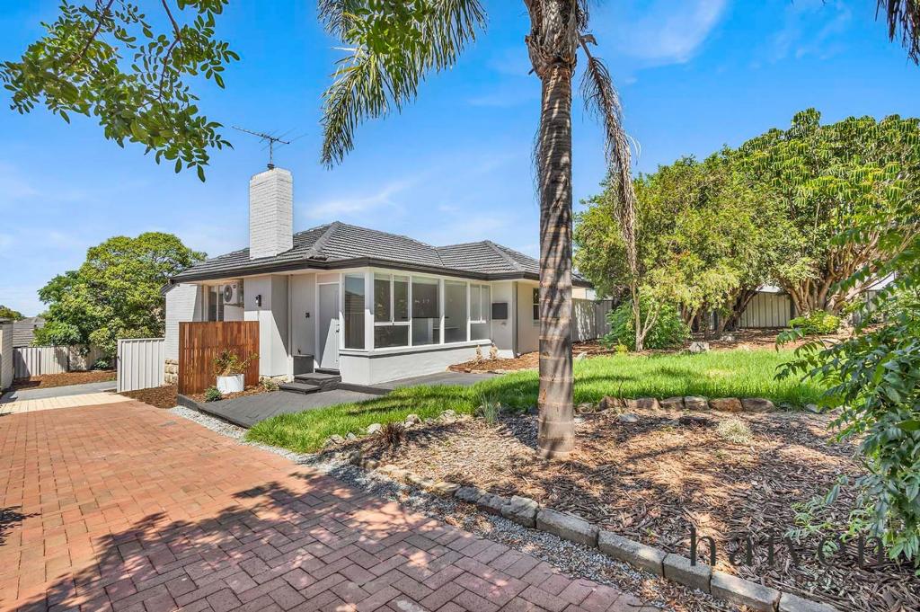 26 Findon Cres, Westminster, WA 6061