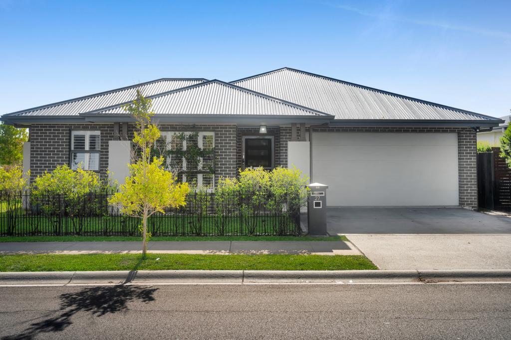 27 ALLISON CCT, ORAN PARK, NSW 2570