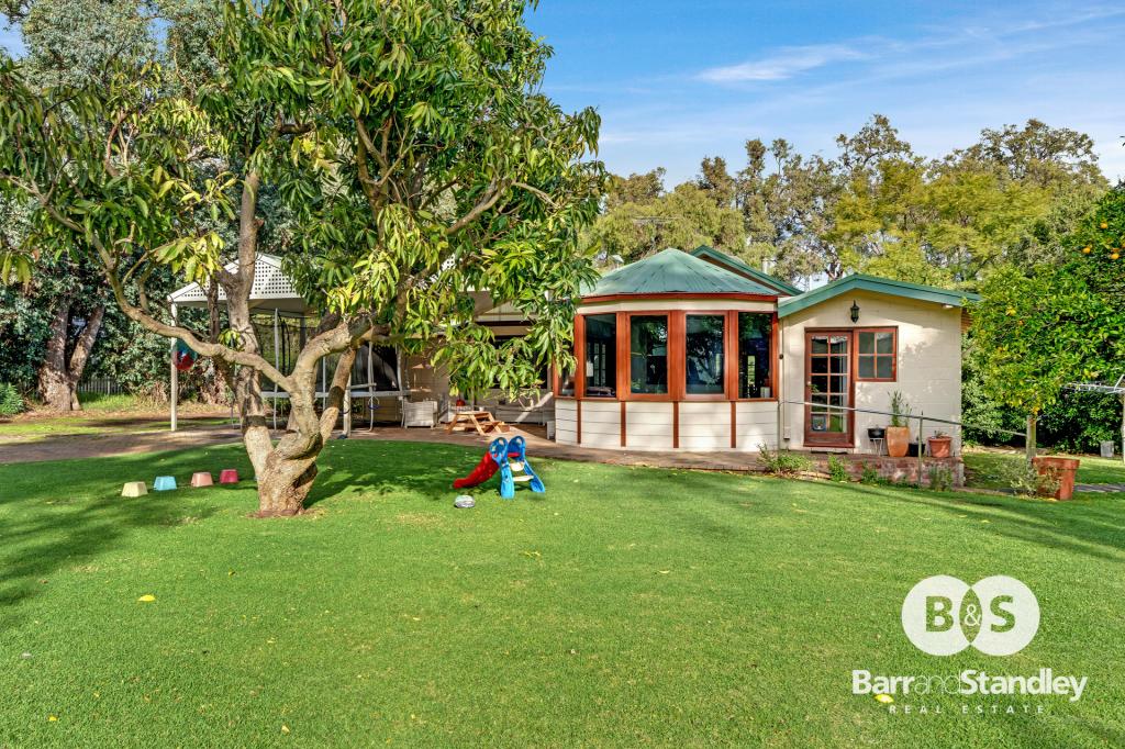 17 Colton St, Roelands, WA 6226