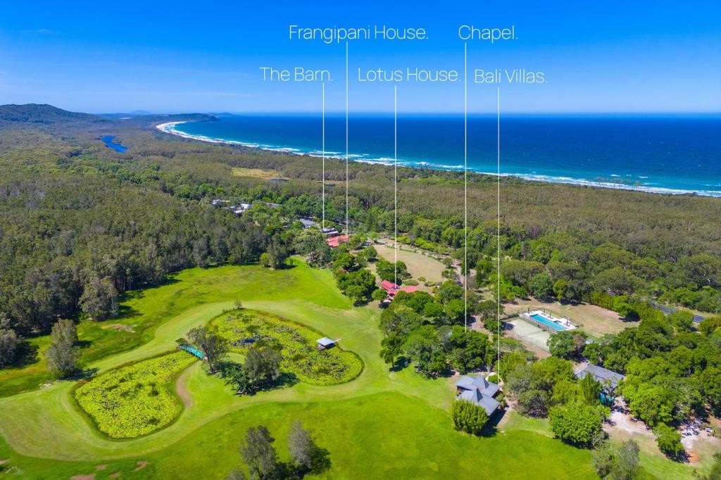 678 Point Plomer Rd, Crescent Head, NSW 2440