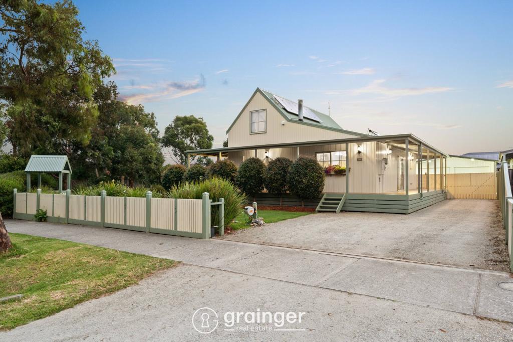 11 Sambur Rd, Tooradin, VIC 3980