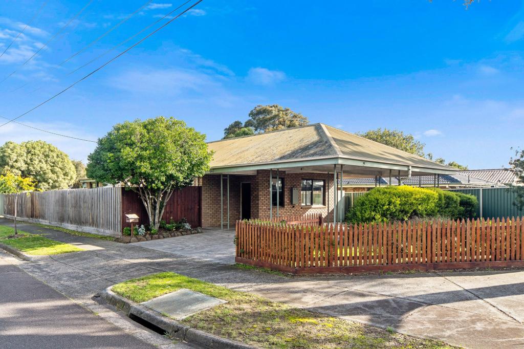 2 Sixth Ave, Chelsea Heights, VIC 3196