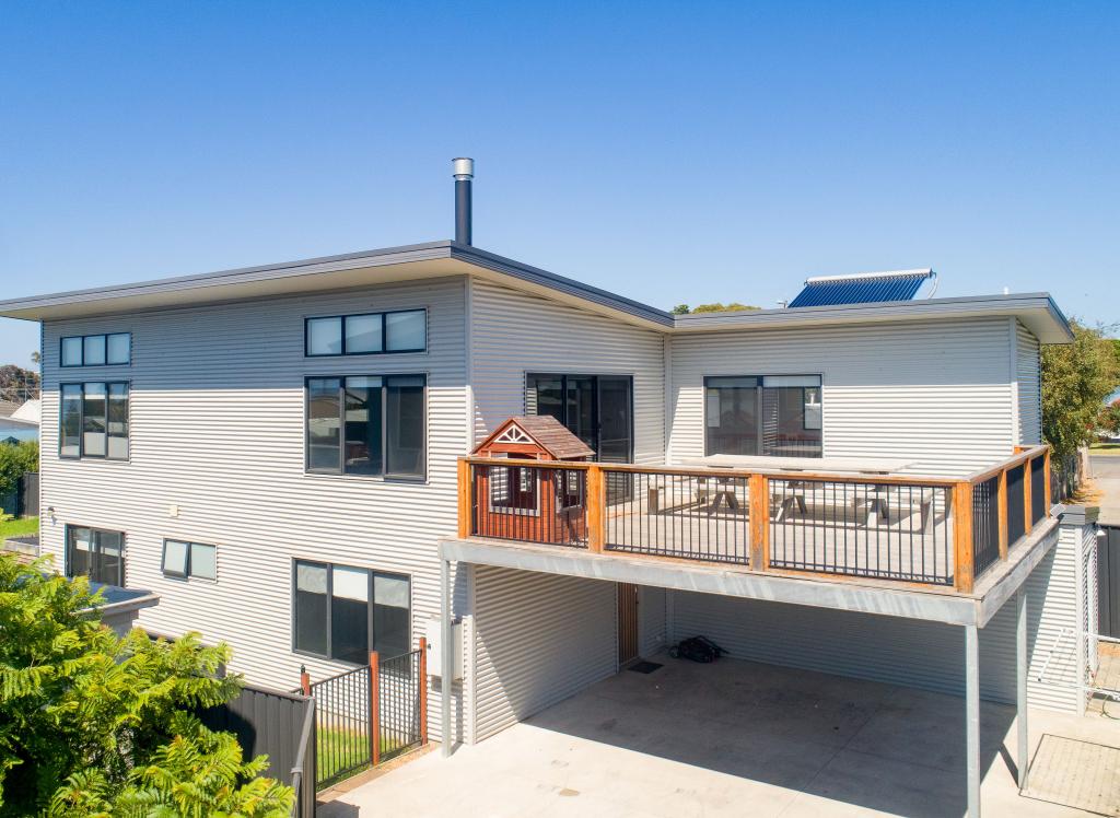 10 Fisk St, Apollo Bay, VIC 3233