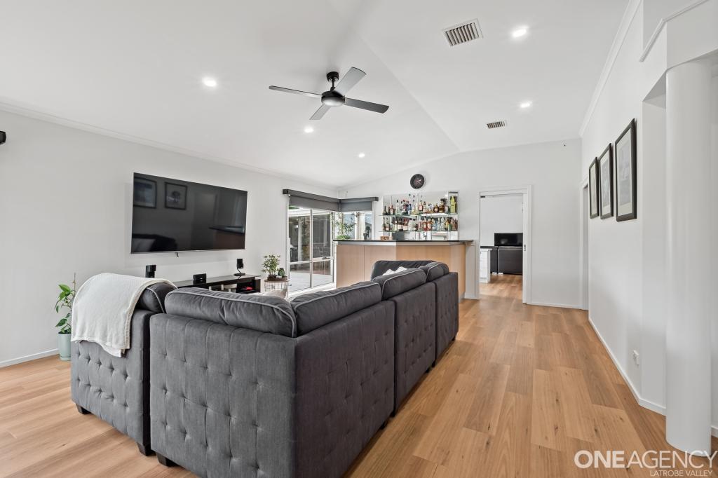 4 FUMINA CT, MORWELL, VIC 3840