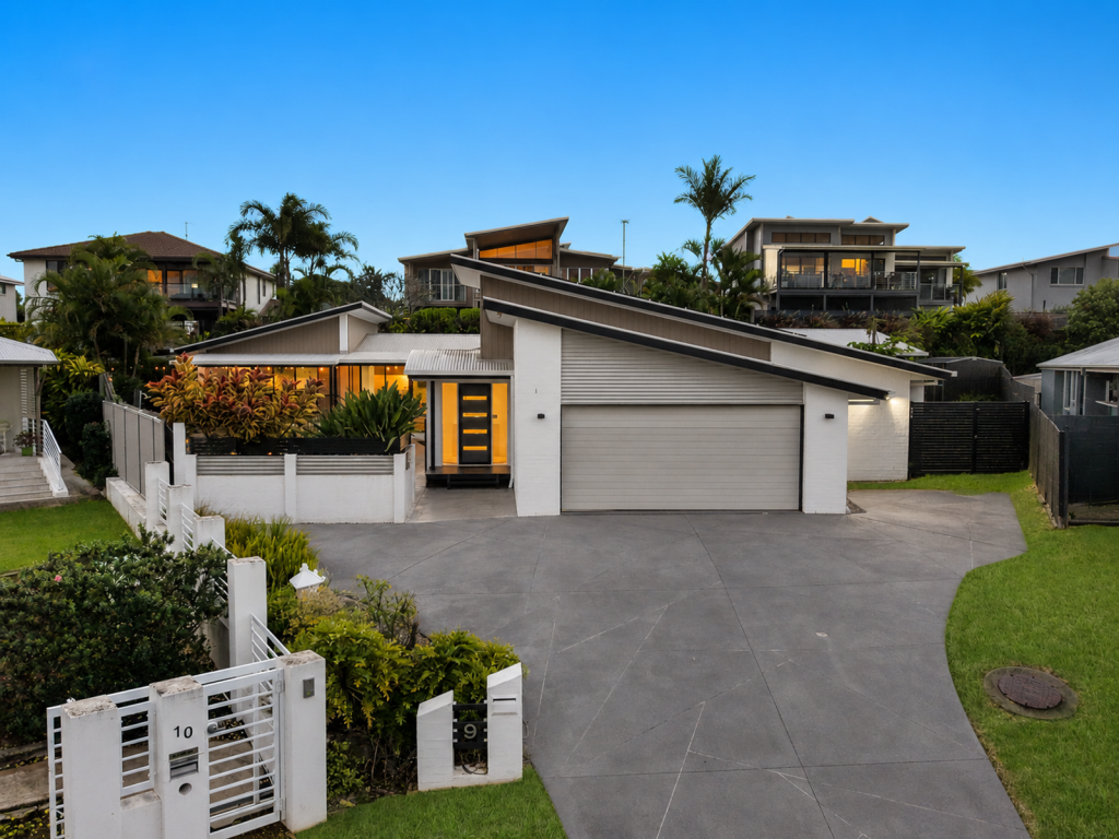 9 Garrett Pl, Redland Bay, QLD 4165
