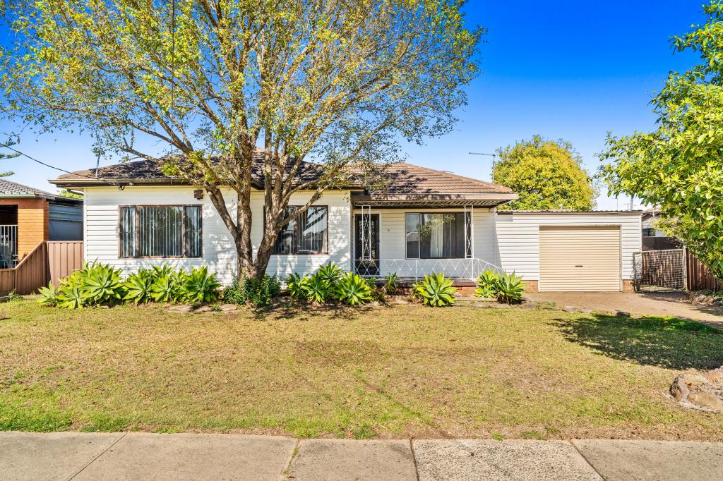 16 Ainslie St, Fairfield West, NSW 2165