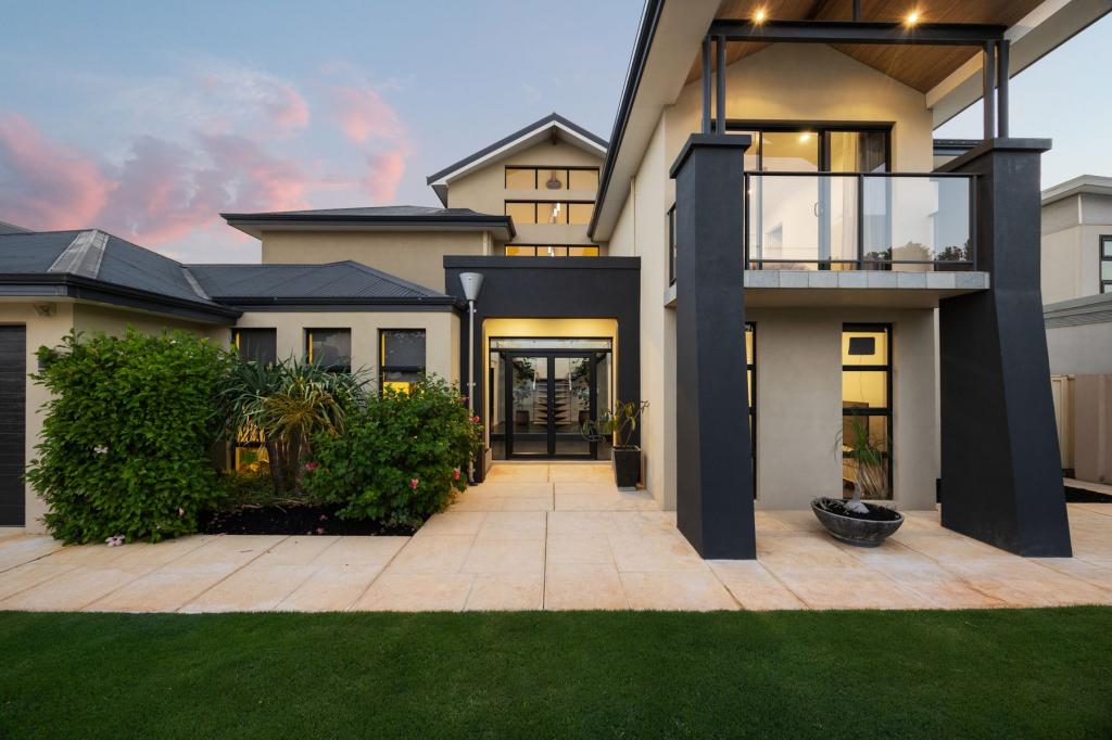 10 Emperor Way, Yanchep, WA 6035