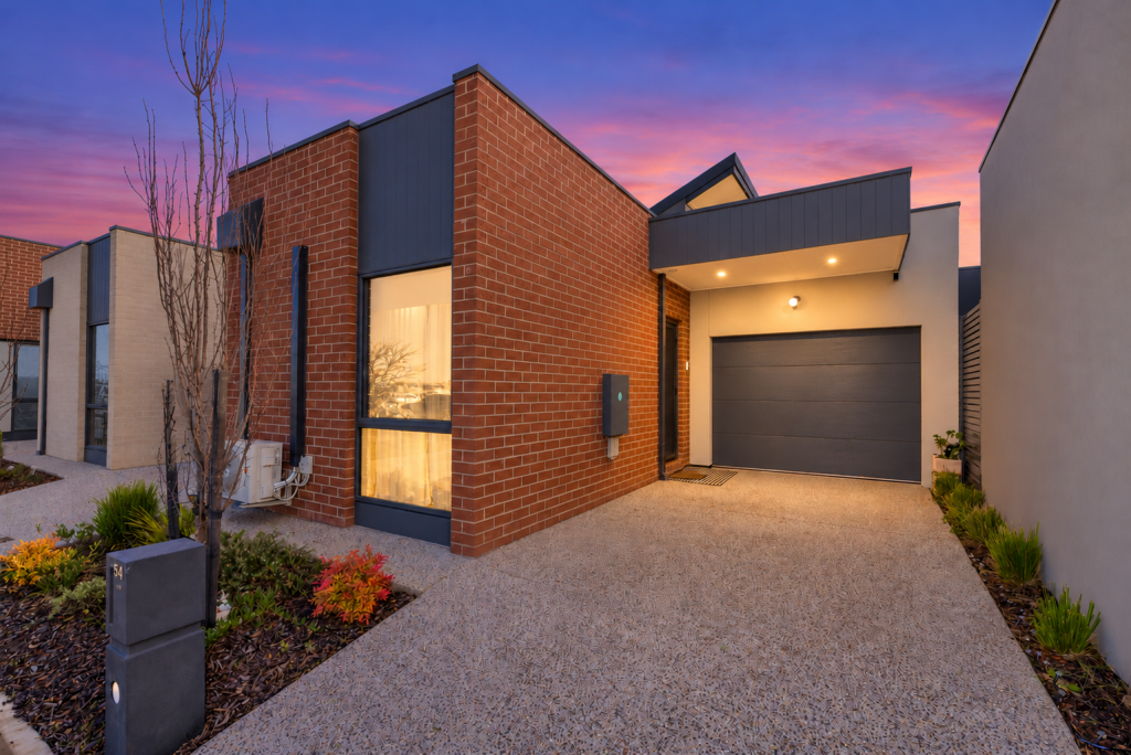 54 Alpaca Dr, Sunbury, VIC 3429