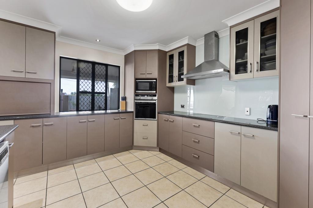 96 Busuttin Dr, Eimeo, QLD 4740