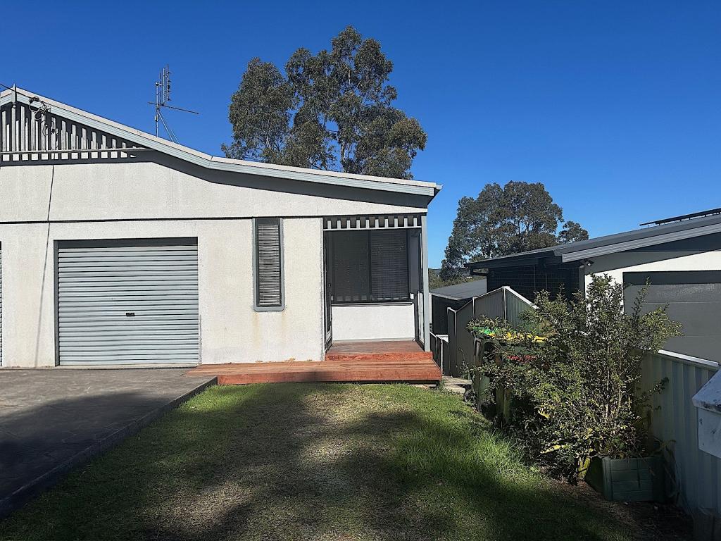 9a Sunset St, Surfside, NSW 2536