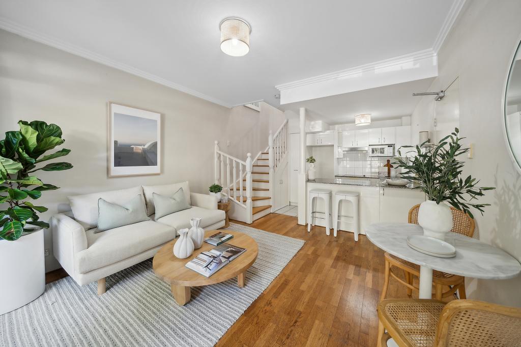 2/51 Pittwater Rd, Manly, NSW 2095