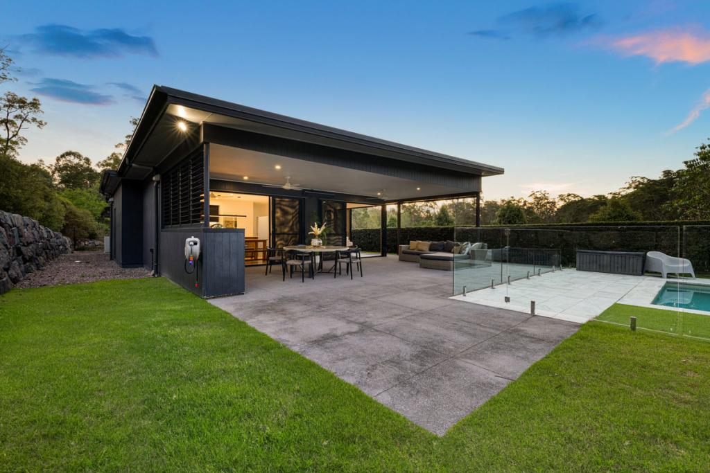 135 Kingfisher Cres, Palmview, QLD 4553