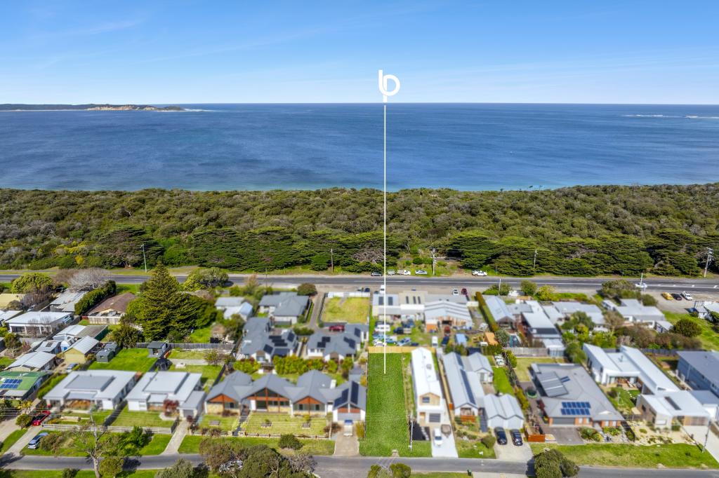 14B RODDICK GR, QUEENSCLIFF, VIC 3225