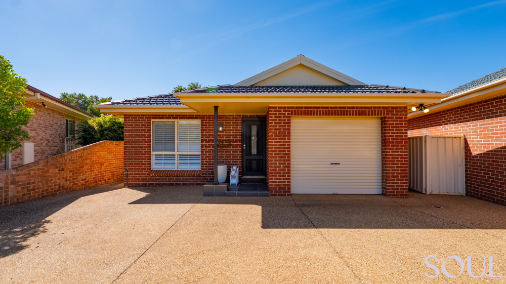 5a Powys Pl, Griffith, NSW 2680