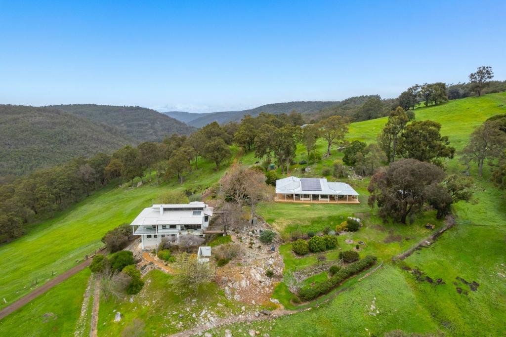 664 Collie River Rd, Burekup, WA 6227