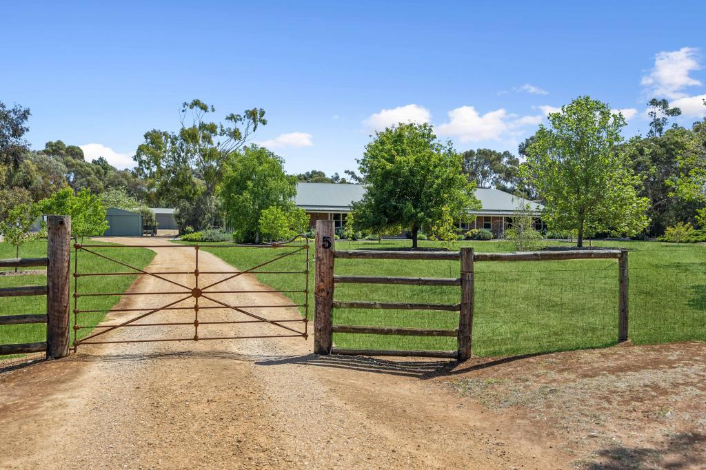 5 Albion Dr, Strathalbyn, SA 5255