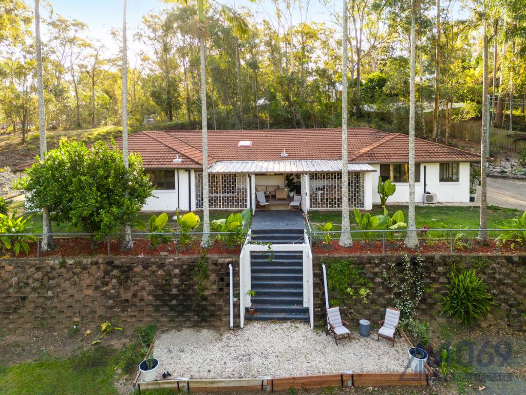 206 Grandview Rd, Pullenvale, QLD 4069