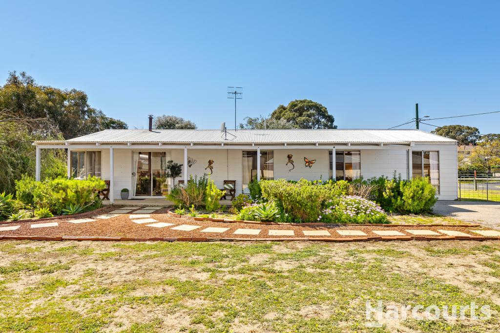 2 Tuart Ct, Preston Beach, WA 6215