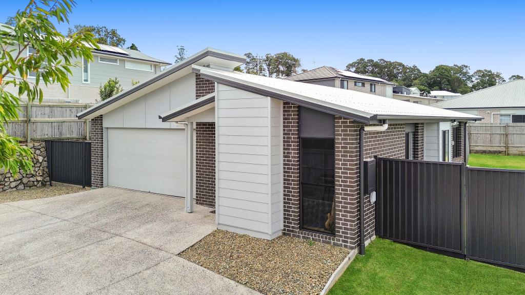 8 PARK RISE LANE, BLI BLI, QLD 4560