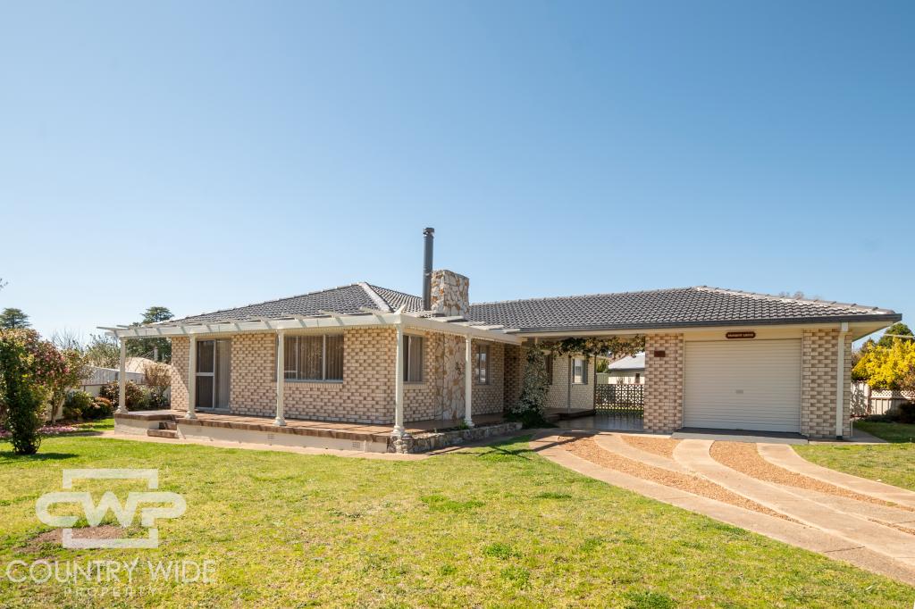 35 Lambeth St, Glen Innes, NSW 2370