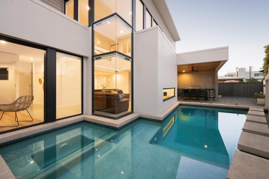 11 Yaringa Ave, Buddina, QLD 4575