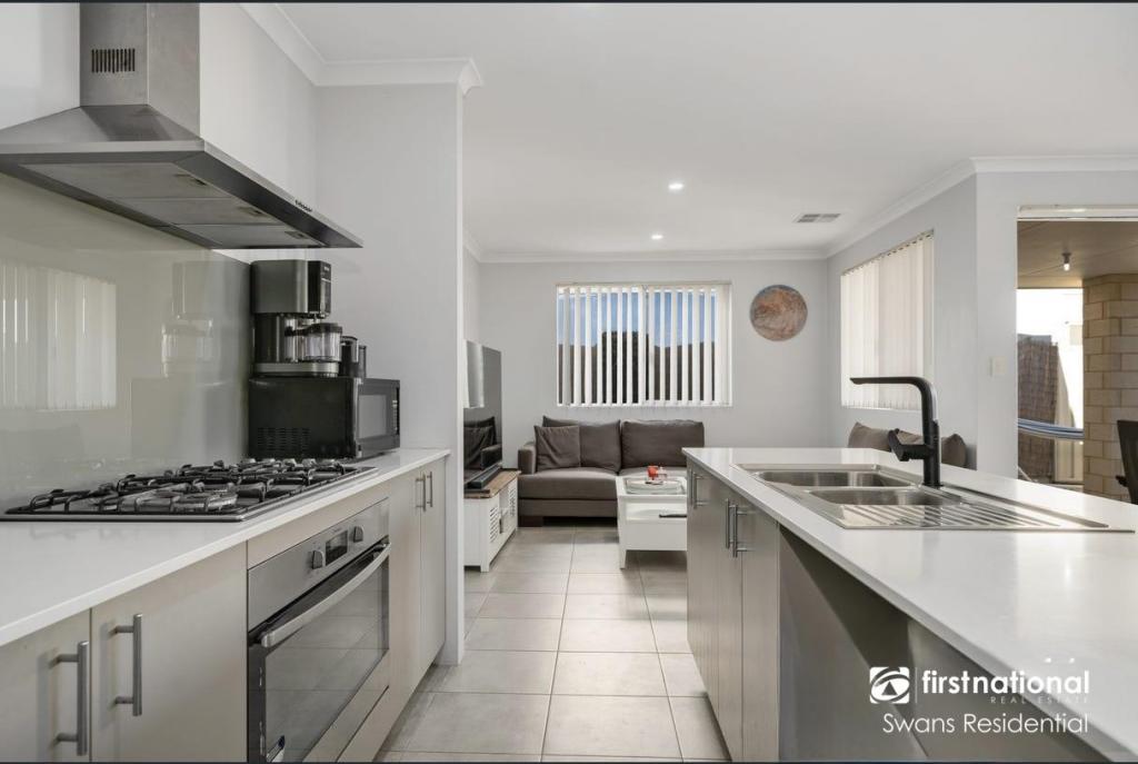 89 Allatoona Ave, Golden Bay, WA 6174