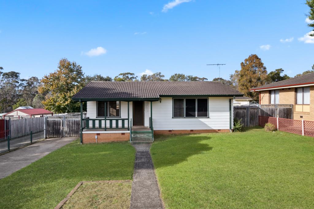 262 Riverside Dr, Airds, NSW 2560