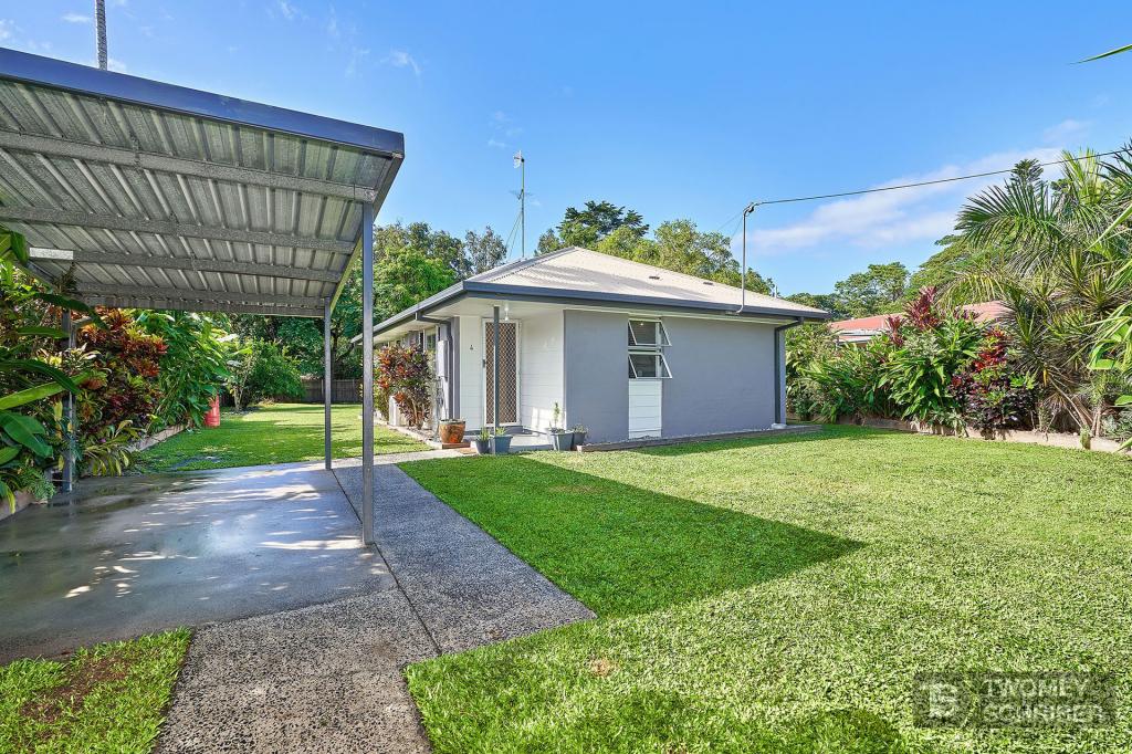 4 Burton Cl, White Rock, QLD 4868