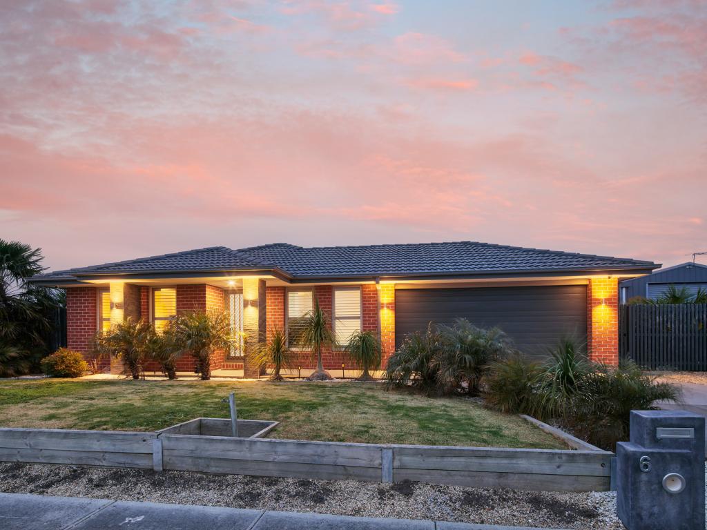 6 Wren St, Koo Wee Rup, VIC 3981