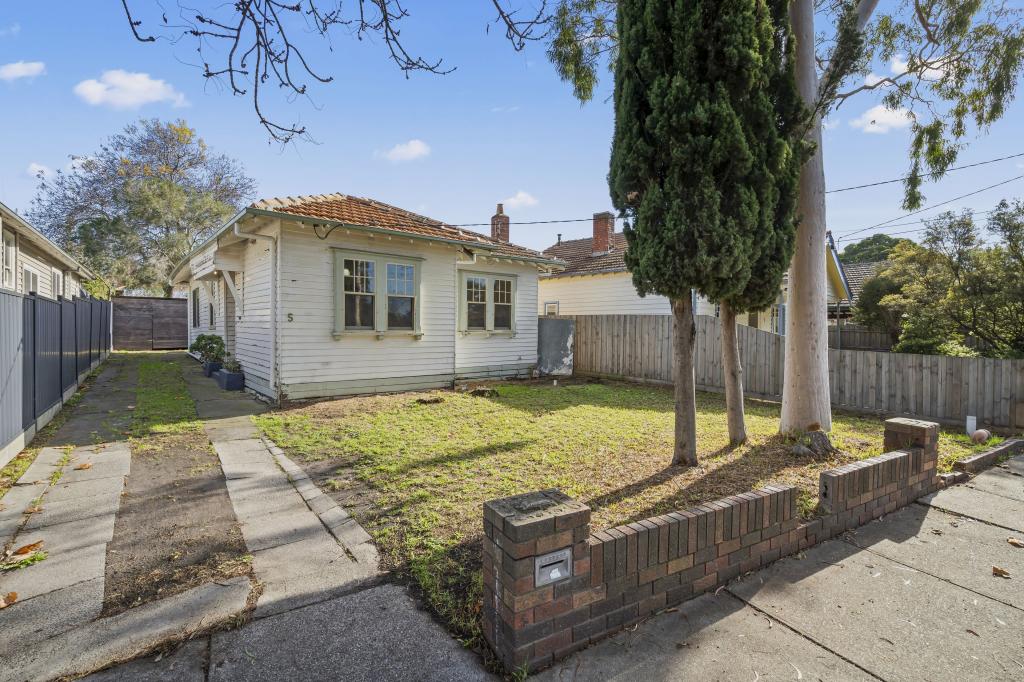 5 Butler Gr, Coburg, VIC 3058