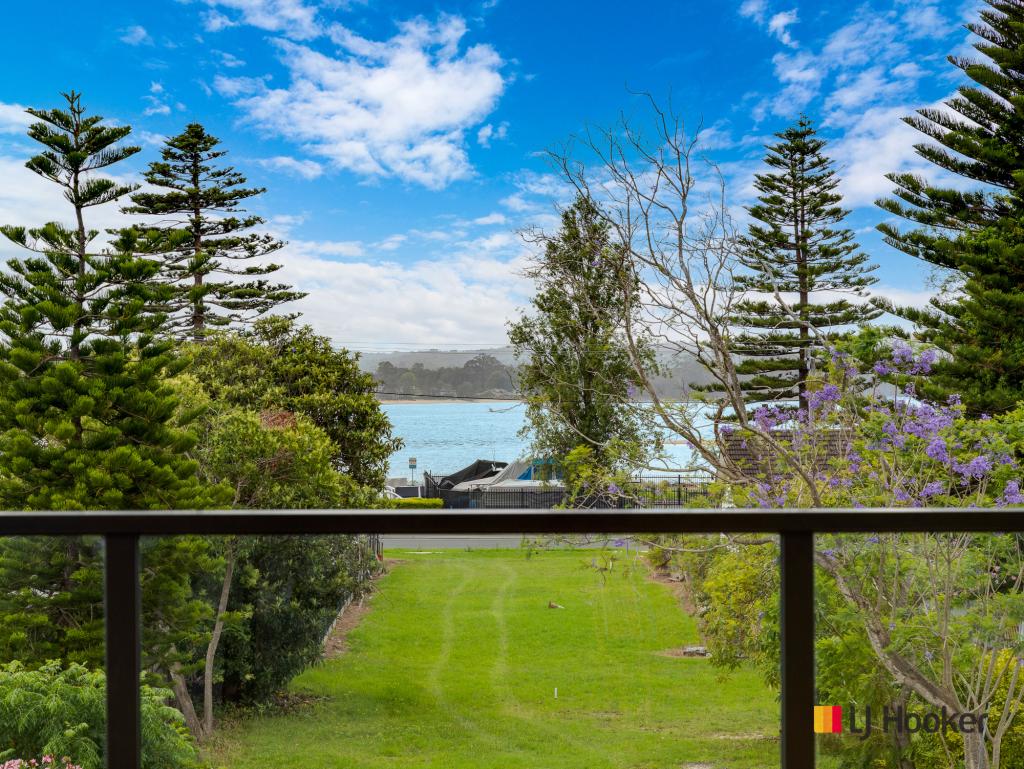 4/2 Golf Links Dr, Batemans Bay, NSW 2536