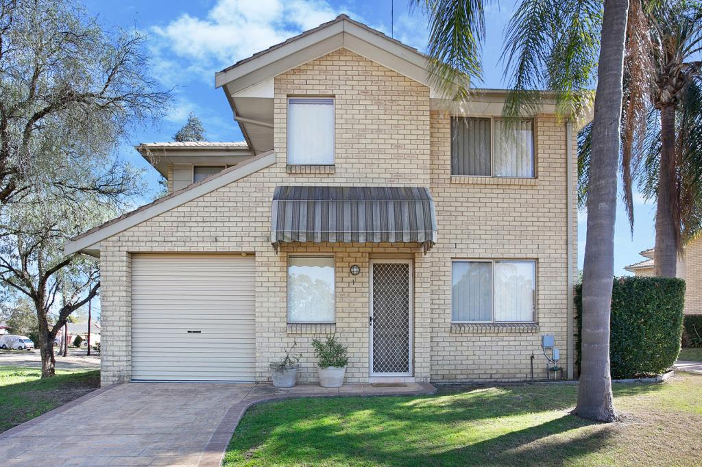 1/10 Womberra Pl, South Penrith, NSW 2750