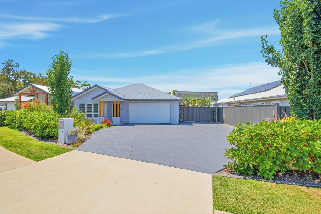 6 WEBECK PL, TAHMOOR, NSW 2573