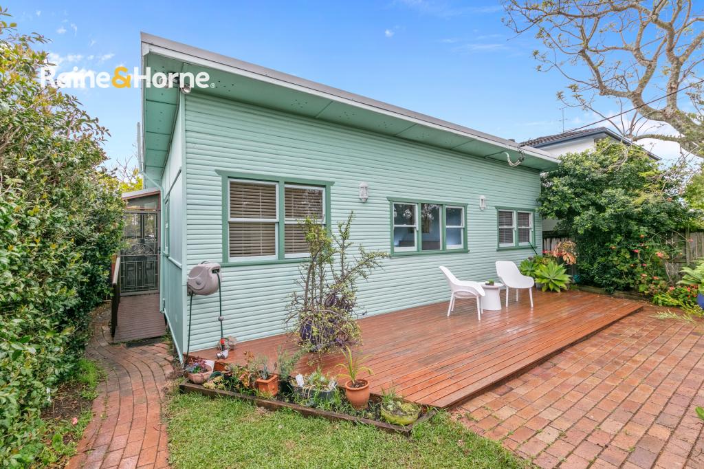 28 INKERMAN AVE, BLACKWALL, NSW 2256