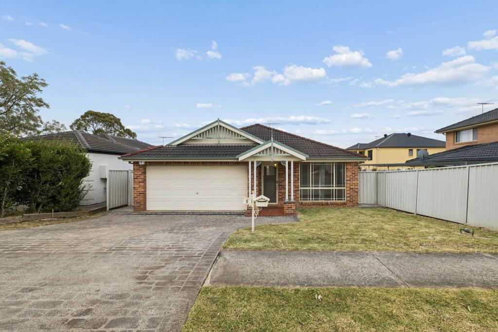 3 Boronia Dr, Voyager Point, NSW 2172