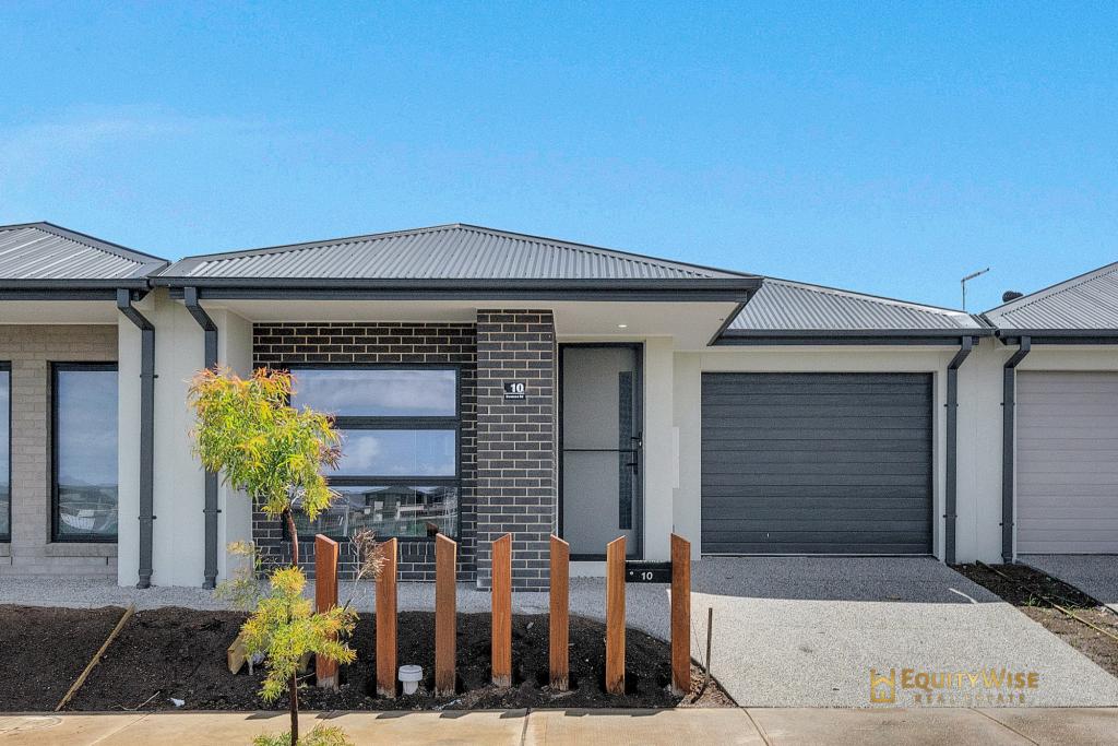 10 Swansea Rd, Manor Lakes, VIC 3024