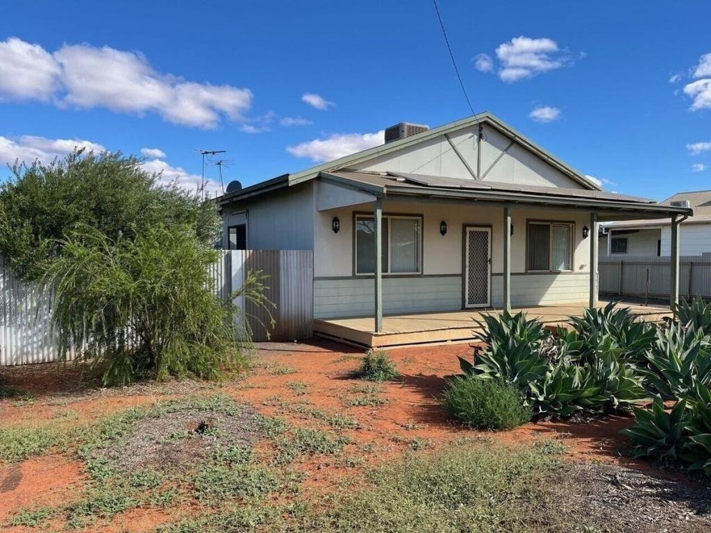 202 Wittenoom St, Victory Heights, WA 6432