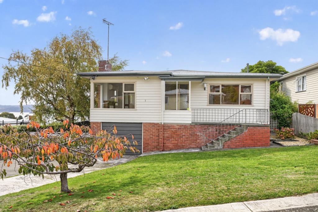 1 Croyden Ave, Montrose, TAS 7010