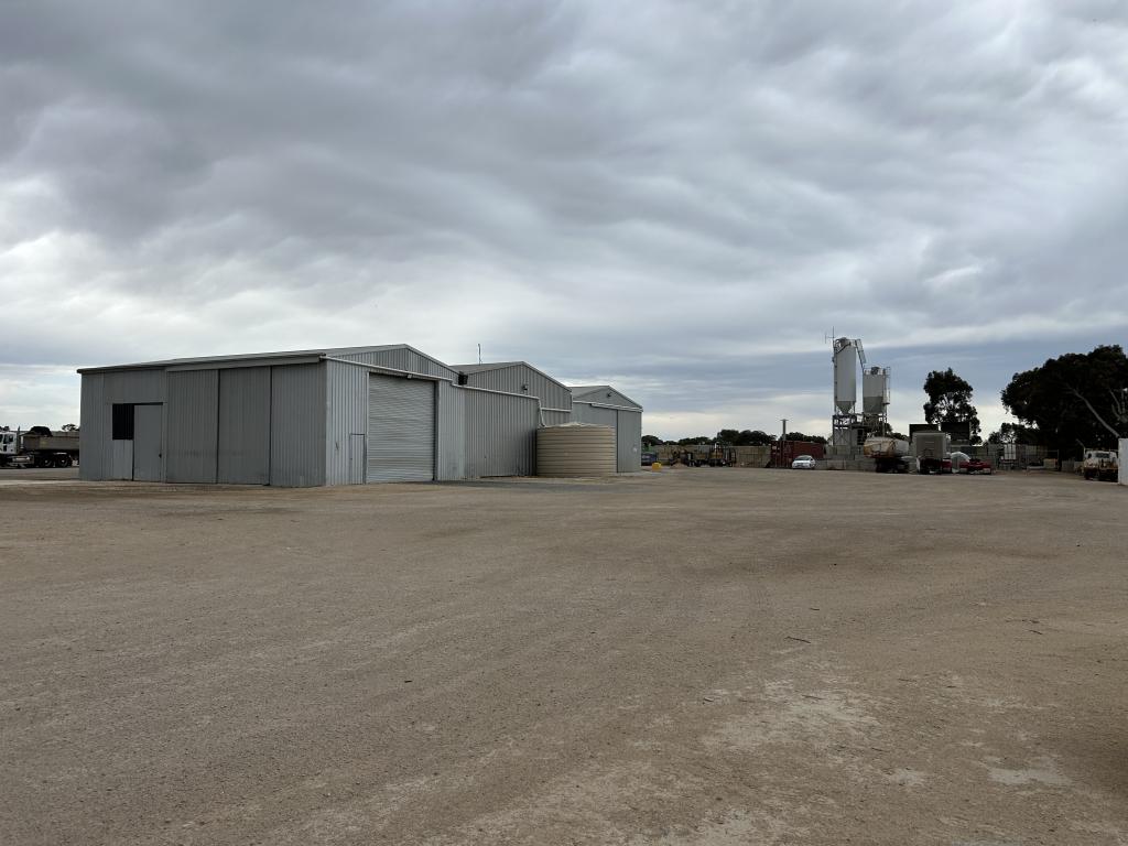 9 Baker Rd, Brinkley, SA 5253